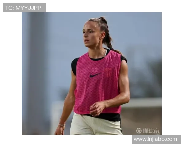 踢足球的混血球星如何突破身份局限成为世界级巨星